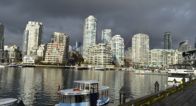 加拿大政府2025年暂停“父母和祖父母家庭团聚计划”的移民申请