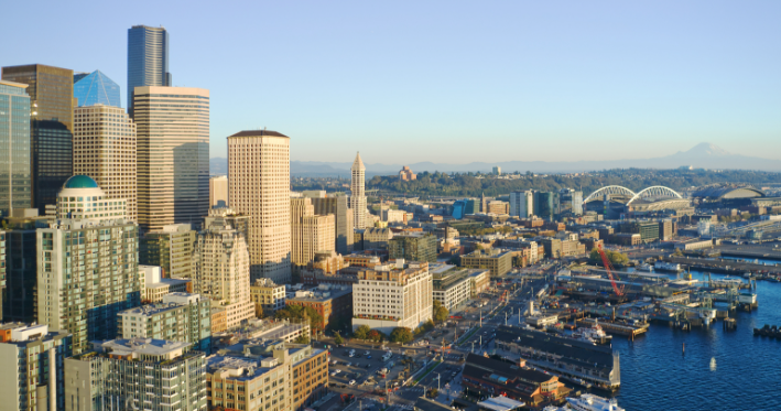 白宫新政引爆医药人才争夺战：移民通道或成"制药强国"秘密武器