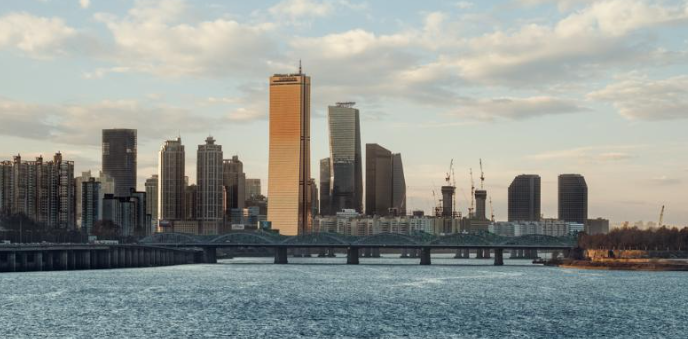 无高学历、无奖项？普通人逆袭美国NIW的三大破局策略！