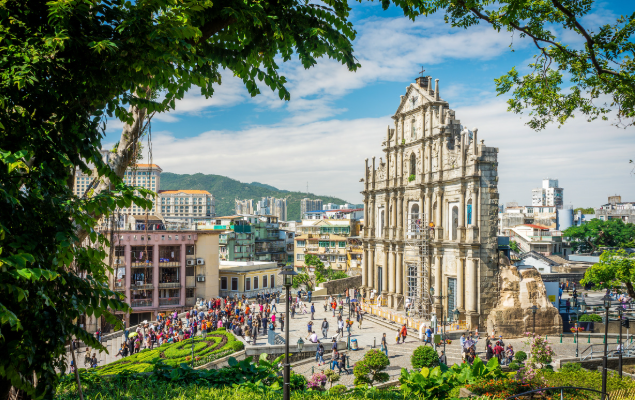 持香港/澳门护照移民：真有“特殊通道”吗？