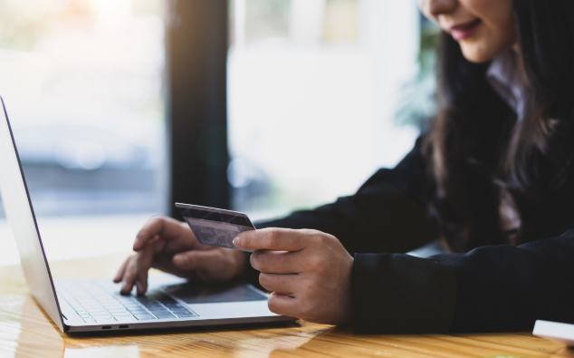 移民申请现代化 USCIS数字转型