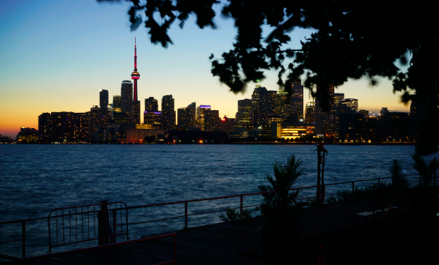 雅思VS思培：加拿大移民语言考试选哪个？