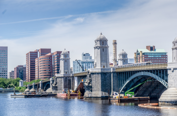 照有效期不足6个月申请美国签证 美国签证申请条件